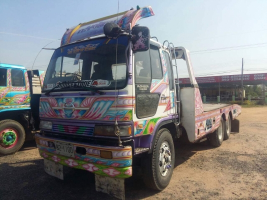 ขายรถ10ล้อ เทรลเลอร์ขึ้นแบคโค 200ได้สบาย พาวเวอร์ เบรกทิฟฟี่ เอกสารพร้อมโอน สนใจโทร 090-8588220คุณนะ 093-3258446คุณบิว หรือเข้าดูสินค้าอื่นๆได้ที่ www.truck.in.th/498 หรือเพจFacebook ณรงค์ ซื้อขายรถมือสอง (เว็บไซต์ส่วนตัว) หรือFacebook คุณนะ รถบรรทุก