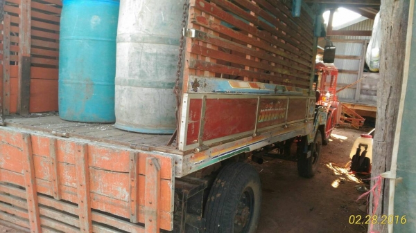 อีแต๋น เพลาลอย เครื่อง11แรง เกียร์โตโยต้าBU มีเกียร์กลาง120,000บาทสภาพใช้งานปกติ โทร0872546421โคราช