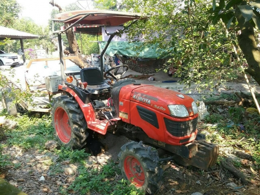 ขายรถไถนั่งขับ24แรงสวยๆพร้อมผาน โลตารี่