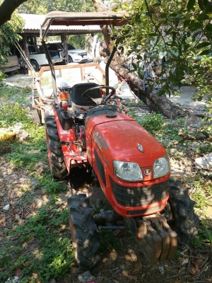 ขายรถไถนั่งขับ24แรงสวยๆพร้อมผาน โลตารี่