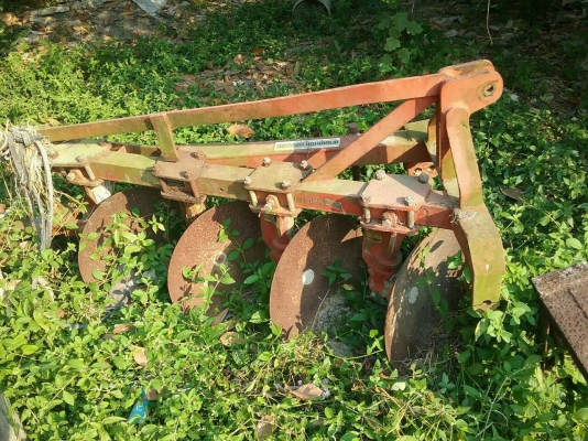 ขายรถไถนั่งขับ24แรงสวยๆพร้อมผาน โลตารี่