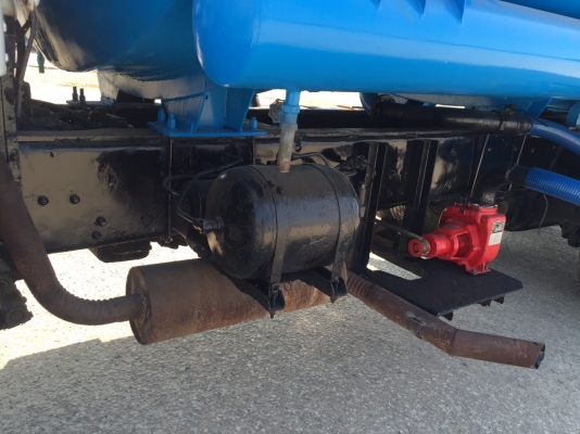 อีซูซุ 10ล้อ บรรทุกน้ำจั้มโบ้ 210 แรงสภาพสวย ถังทำสีใหม่ เครื่องเกรียร์ solo 2เพลาเดิมๆ รถจอดสภาพบางเอกสารพร้อมโอน ภาษีไม่ขาด เดิมๆทั้งคัน อีซูซุ 10ล้อ บรรทุกน้ำจั้มโบ้ 210 แรงสภาพสวย ถังทำสีใหม่ เครื่องเกรียร์ solo 2เพลาเดิมๆ รถจอดสภาพบางเอกสารพร้อมโอน ภาษีไม่ขาด เดิมๆทั้งคัน