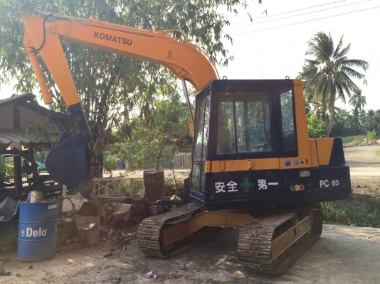 รถบ้านฝากขาย  KOMATSU  PC60-5 ตรวจเช็คระบบใหม่ค่ัะ รถสวยสภาพพร้อมใช้  เอกสารอินวอยซ์   สนใจโทร 089-7462641  สุวรรณีจ้า
