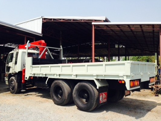 FM3H 195 แรงม้า ติดเครน UNIC 4.5ตัน 4ปลอก3ชัก สวยๆพร้อมใช้งานค่ะ