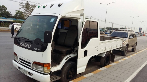 ขายราคา 275,000บ สีล้อ อีซุชุ NKR100 ปะตูเปิด-ปิด สไลค์ 2ข้าง ป้ายเล็กไม่ติดเวลา สภาพดีสวยบางเดิมพร้อมใช้ ทะเบียนพร้อมโอน ขายราคา 275,000บ สีล้อ อีซุชุ NKR100 ปะตูเปิด-ปิด สไลค์ 2ข้าง ป้ายเล็กไม่ติดเวลา สภาพดีสวยบางเดิมพร้อมใช้ ทะเบียนพร้อมโอน