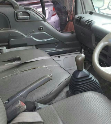 ขายราคา 275,000บ สีล้อ อีซุชุ NKR100 ปะตูเปิด-ปิด สไลค์ 2ข้าง ป้ายเล็กไม่ติดเวลา สภาพดีสวยบางเดิมพร้อมใช้ ทะเบียนพร้อมโอน ขายราคา 275,000บ สีล้อ อีซุชุ NKR100 ปะตูเปิด-ปิด สไลค์ 2ข้าง ป้ายเล็กไม่ติดเวลา สภาพดีสวยบางเดิมพร้อมใช้ ทะเบียนพร้อมโอน