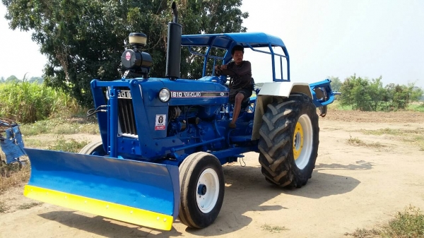 ขายรถไถฟร์อด77ที3 มีไบมีดหน้า และผาน7 ราคา295000บาท สนใจ โทร0813655997 อำพร พาเจริญ ต วังบัว อ คลองขลุง จ กำแพงเพชร ราคานี้ยังต่องลองได้อีกนะครับ ขายรถไถฟร์อด77ที3 มีไบมีดหน้า และผาน7 ราคา295000บาท สนใจ โทร0813655997 อำพร พาเจริญ ต วังบัว อ คลองขลุง จ กำแพงเพชร ราคานี้ยังต่องลองได้อีกนะครับ