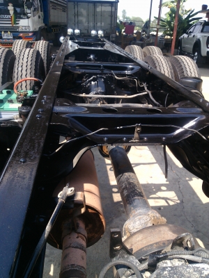 HINO MEGA FL สิบล้อเพลาเดียว หัว-ครัทซี สวยๆครับ