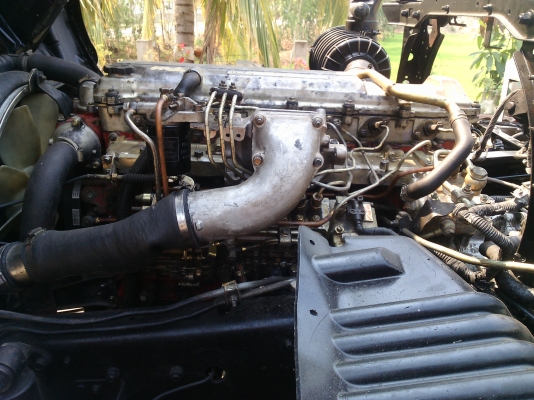 HINO MEGA FL สิบล้อเพลาเดียว หัว-ครัทซี สวยๆครับ