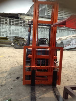 +++ ขายโฟล์คลิฟท์ TOYOTA 5FD25 ขนาด 2.5 ตัน เครื่องยนต์ดีเซล เสา 4 เมตร เกียร์ออโตเมติค งา 1,070 มม. ยางตัน +++ ขายโฟล์คลิฟท์ TOYOTA 5FD25 ขนาด 2.5 ตัน เครื่องยนต์ดีเซล เสา 4 เมตร เกียร์ออโตเมติค งา 1,070 มม. ยางตัน