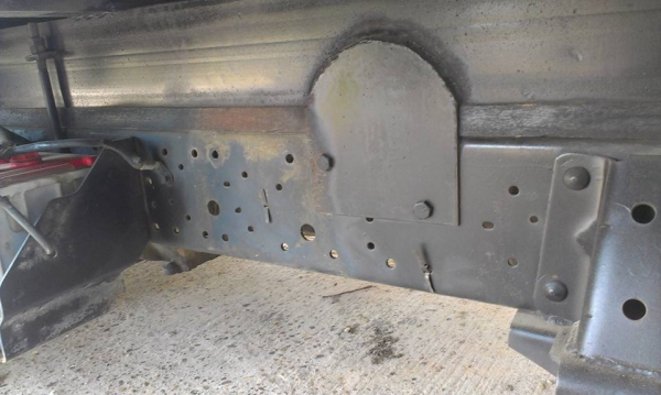 ขายสี่ล้อกลาง 88แรง เครื่องดีเกียเข้าง่าย คัทซีสวยมาก แอร์เย็น ยางดีสี่เส้น