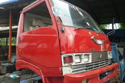 ขายหัวเก๋ง HINO FC-FB 2หัวหรือแยกรขาย คอนโซนสวย สภาพตามรูปเลยคับ ราคารวม2หัว 55,000บาท หัวแดง ราคา 30,000 บาท หัวฟ้า ราคา 25,000บาท ต่อรองราคาได้โทร. 080-108-5007 บอล ของอยู่ จ.อ่างทอง