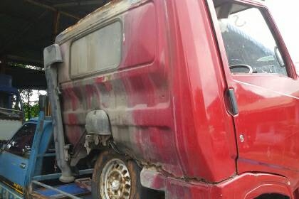 ขายหัวเก๋ง HINO FC-FB 2หัวหรือแยกรขาย คอนโซนสวย สภาพตามรูปเลยคับ ราคารวม2หัว 55,000บาท หัวแดง ราคา 30,000 บาท หัวฟ้า ราคา 25,000บาท ต่อรองราคาได้โทร. 080-108-5007 บอล ของอยู่ จ.อ่างทอง