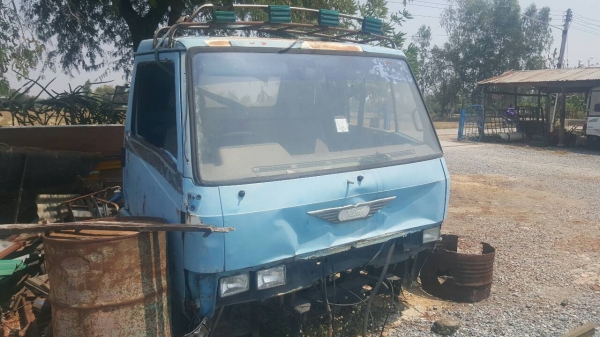 ขายหัวเก๋ง HINO FC-FB 2หัวหรือแยกรขาย คอนโซนสวย สภาพตามรูปเลยคับ ราคารวม2หัว 55,000บาท หัวแดง ราคา 30,000 บาท หัวฟ้า ราคา 25,000บาท ต่อรองราคาได้โทร. 080-108-5007 บอล ของอยู่ จ.อ่างทอง