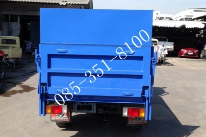 รถบรรทุกสี่ล้อ NKR  มีหลายคันครับ