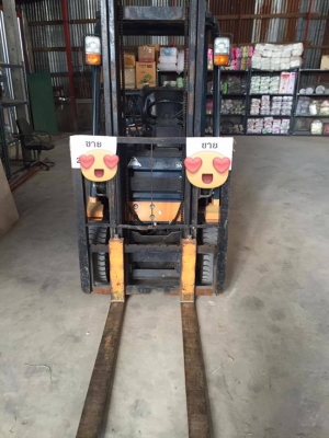 ขายโฟรคลิฟ toyota รุ่น7