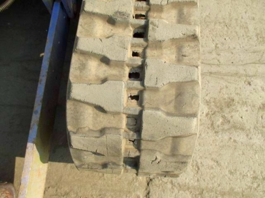 KOMATSU  20-7E  ขนาดPC-20 <หัวกระแทกพร้อม> คอลโทนนำ้มัน รถเก่านอกแท้100\% มีเอกสารพร้อม☎️ติดต่อ 085-5632278