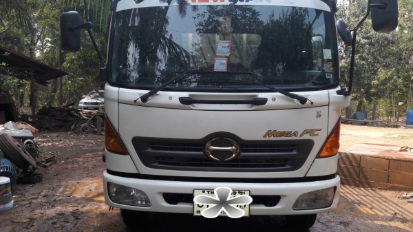 ขายเมก้า 150 แรง ยาว 5.60 ม. ปี 51 พร้อมใช้งาน