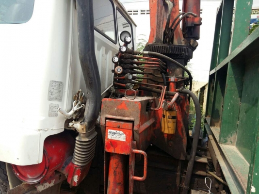 รถหกล้อติดเครน GD 176 เครื่อง HO7C 185 แรง เครน 3 ตัน เบรกจิฟฟี่พวงมาลัยเพาเวอร์ ยาว 6.20 เมตร เอกสารพร้อมโอน