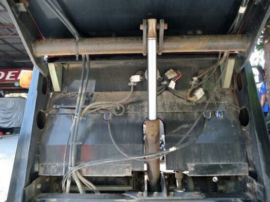 รถกวาดดูดฝุ่น Amano เครื่องhonda 11 แรง พร้อมใช้