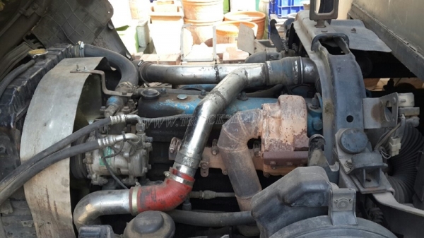 รถ 6 ล้อ ตู้แห้ง ยี่ห้อ HINO  รุ่น FC3JLKA ตู้ ยาว 6.50 เมตร สภาพยางสวยเต็ม