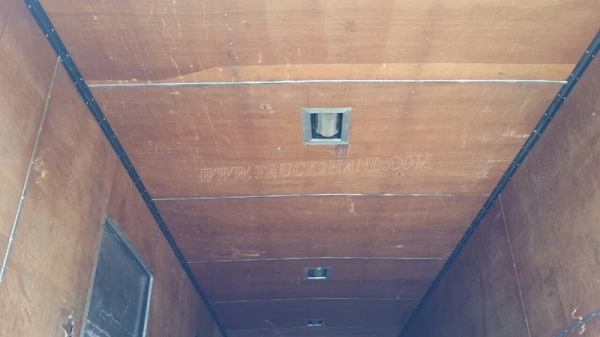 รถ 6 ล้อ ตู้แห้ง ยี่ห้อ HINO  รุ่น FC3JLKA ตู้ ยาว 6.50 เมตร สภาพยางสวยเต็ม