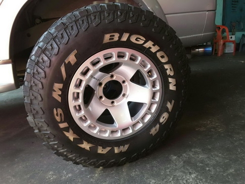 Lenso Max2 + Maxxis MT 265/75/16 ปี13 สวยๆ 1ชุด