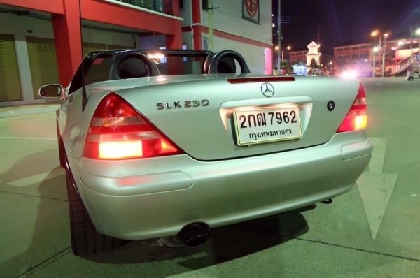 Mercedes benz slk230 kompressor ปี2003ตัวท๊อป เกียร์ AUTO เปิดประทุนไฟฟ้า วิ่งมา1xxxxxโล Mercedes benz slk230 kompressor ปี2003ตัวท๊อป เกียร์ AUTO เปิดประทุนไฟฟ้า วิ่งมา1xxxxxโล