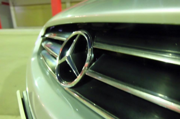 Mercedes benz slk230 kompressor ปี2003ตัวท๊อป เกียร์ AUTO เปิดประทุนไฟฟ้า วิ่งมา1xxxxxโล Mercedes benz slk230 kompressor ปี2003ตัวท๊อป เกียร์ AUTO เปิดประทุนไฟฟ้า วิ่งมา1xxxxxโล