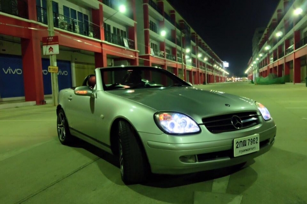 Mercedes benz slk230 kompressor ปี2003ตัวท๊อป เกียร์ AUTO เปิดประทุนไฟฟ้า วิ่งมา1xxxxxโล Mercedes benz slk230 kompressor ปี2003ตัวท๊อป เกียร์ AUTO เปิดประทุนไฟฟ้า วิ่งมา1xxxxxโล