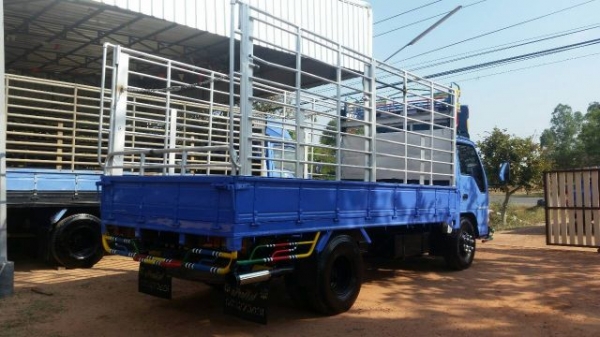 ISUZU NPR135 แรง เกียร์ใหญ่ 6 เกียร์ เครื่องดี ขับดี ครัทซีสวย รถพร้อมใช้งาน