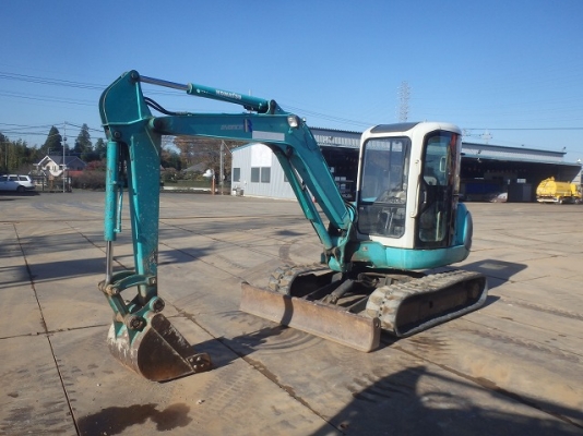 Komatsu PC45R-8 เก่าญี่ปุ่น พร้อมตู้เก๋ง ถึงไทยเร็วๆนี้ครับ