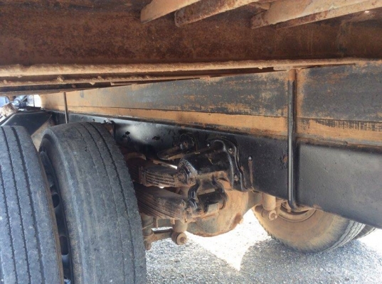 รถ 6 ล้อ เทนเลอร์ HINO KM779 ปี 33 เครื่อง 117 แรง