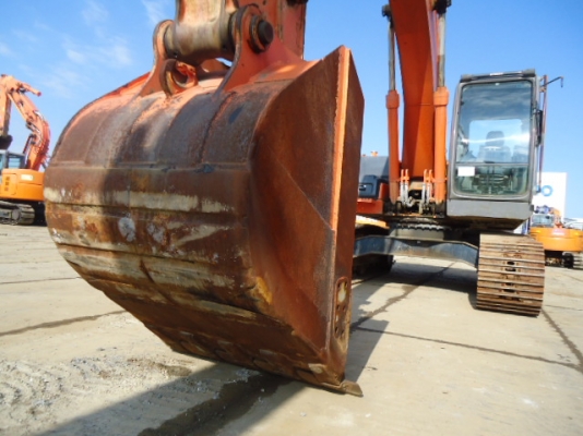 Hitachi ZX200 เก่าญี่ปุ่น ระบบดี ราคาไม่แพงครับ Hitachi ZX200 เก่าญี่ปุ่น ระบบดี ราคาไม่แพงครับ