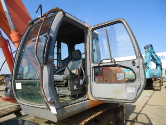 Hitachi ZX200 เก่าญี่ปุ่น ระบบดี ราคาไม่แพงครับ Hitachi ZX200 เก่าญี่ปุ่น ระบบดี ราคาไม่แพงครับ