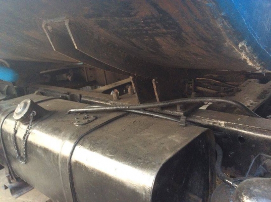 รถน้ำ 6 ล้อ ISUZU KS22 ปี 33 เครื่อง 110 แรง ถังน้ำ 6,000 ลิตร