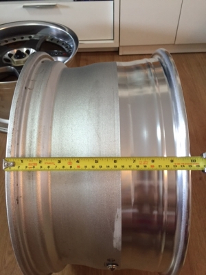 ล้อ Nismo LMGT3  แท้ มือสองญี่ปุ่น 18x9 18x10 สภาพสวย