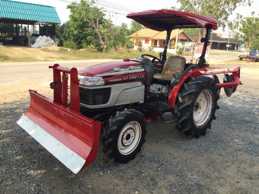 ขายรถไถยันมาร์ EF352T LX พร้อมชุดอุปกรณ์ ราคา 218,000 บาท สนใจต่อรองได้ค่ะ 081-9136451 คุณโบว์