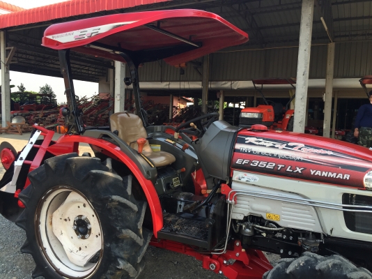 ขายรถไถยันมาร์ EF352T LX พร้อมชุดอุปกรณ์ ราคา 218,000 บาท สนใจต่อรองได้ค่ะ 081-9136451 คุณโบว์