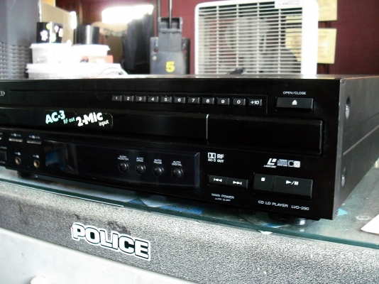 KENWOOD เครื่องเล่น Laser รุ่น LVD 290