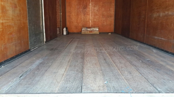 รถ 6 ล้อ ตู้แห้ง ยี่ห้อ HINO รุ่น FC3JLKA ตู้ ยาว 6.50 เมตร สภาพยางสวยเต็ม