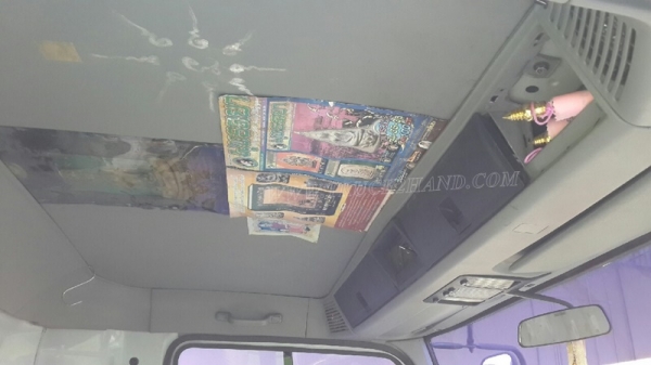 รถ 6 ล้อ ตู้แห้ง ยี่ห้อ HINO รุ่น FC3JLKA ตู้ ยาว 6.50 เมตร สภาพยางสวยเต็ม