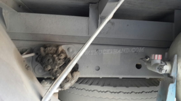 รถ 6 ล้อ ตู้แห้ง ยี่ห้อ HINO รุ่น FC3JLKA ตู้ ยาว 6.50 เมตร สภาพยางสวยเต็ม