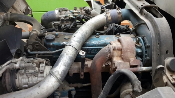 รถ 6 ล้อ ตู้แห้ง ยี่ห้อ HINO รุ่น FC3JLKA ตู้ ยาว 6.50 เมตร สภาพยางสวยเต็ม