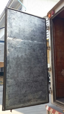 รถ 6 ล้อ ตู้แห้ง ยี่ห้อ HINO รุ่น FC3JLKA ตู้ ยาว 6.50 เมตร สภาพยางสวยเต็ม