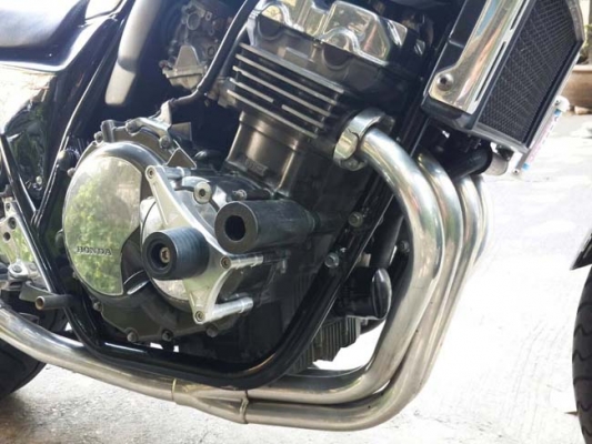 CB 400 รุ่นปี 93 ทะเบียนแท้ จดทะเบียนปี 96 CB 400 รุ่นปี 93 ทะเบียนแท้ จดทะเบียนปี 96