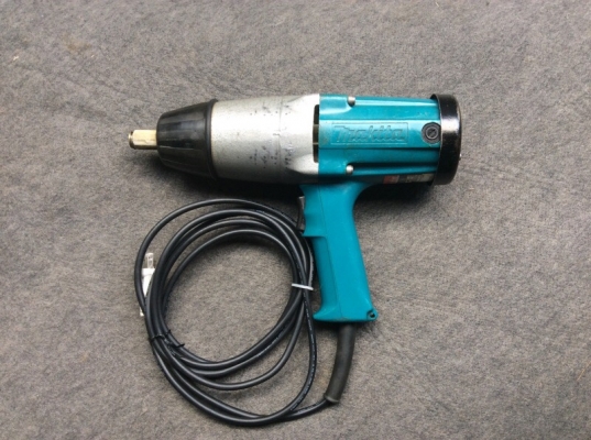 --------บ๊อกไฟฟ้ามากีต้า made in japan ---------