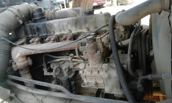 Hino หัวสิงห์ไฮเทค เครื่อง HO7C-185 แรง (ทำเครื่องใหม่) สีใหม่ ทั้งคัน เทรนTadano 3.5 ตัน 3 ปลอก 2 ชัก ทะเบียนเต็ม ยางใหม่