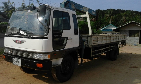 Hino หัวสิงห์ไฮเทค เครื่อง HO7C-185 แรง (ทำเครื่องใหม่) สีใหม่ ทั้งคัน เทรนTadano 3.5 ตัน 3 ปลอก 2 ชัก ทะเบียนเต็ม ยางใหม่