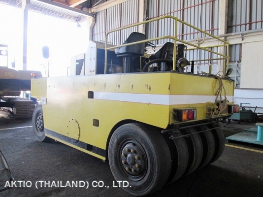 ขายรถบด9ล้อ SAKAI TS7409 สภาพพร้อมใช้งาน